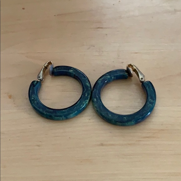 Vintage Acrylic Jade Clip-On Earrings - Picture 1 of 2